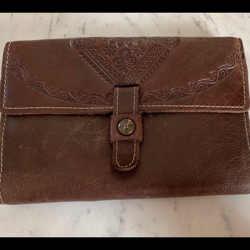 patricia nash leather wallet